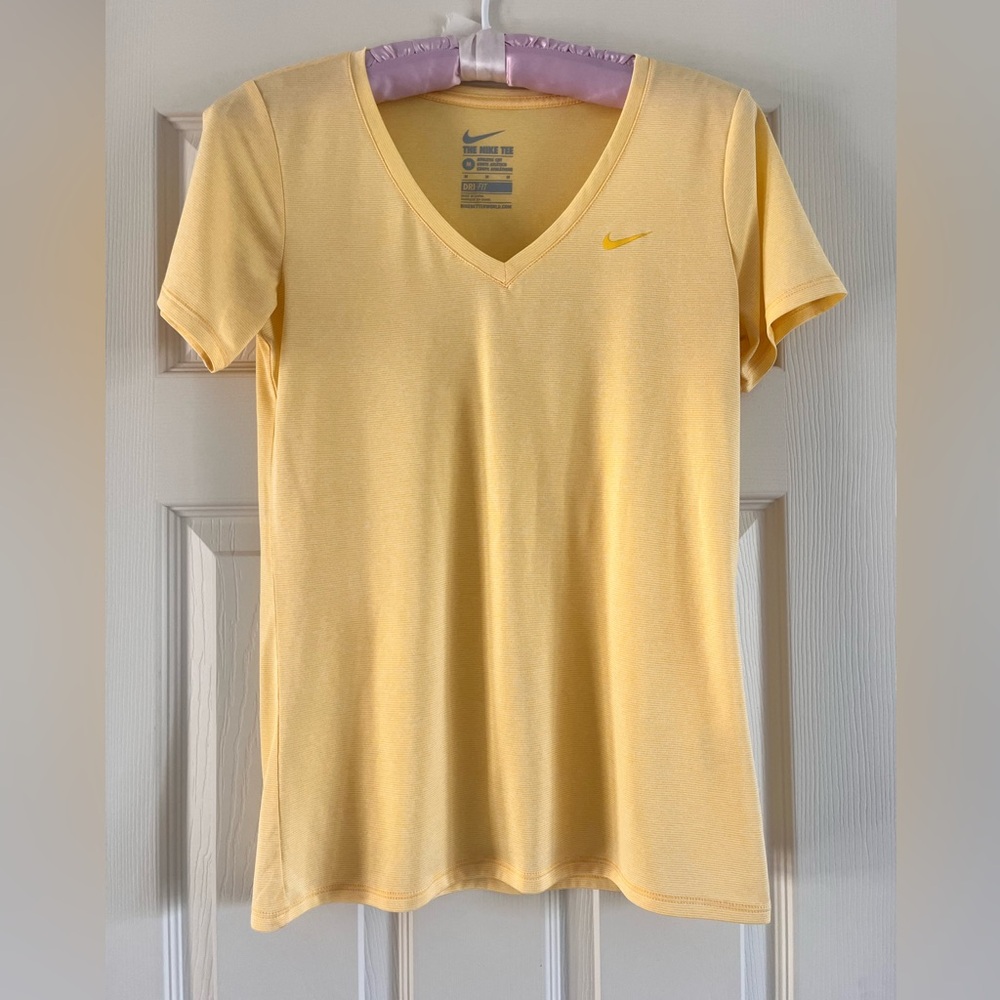 Nike Dri-Fit Yellow V Neck Tee Women Size Medium